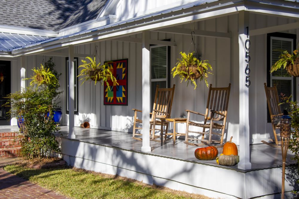 Cost of Front Porch Construction in Lincoln