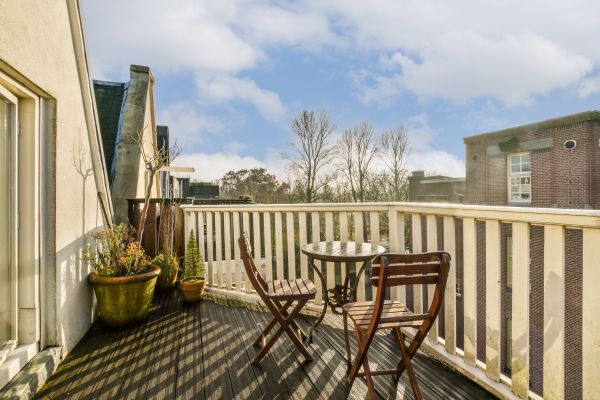 Balcony Post Replacement in Lincoln