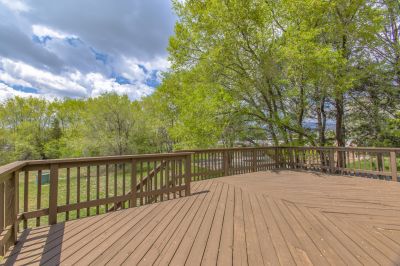 Custom Deck Design Professionals